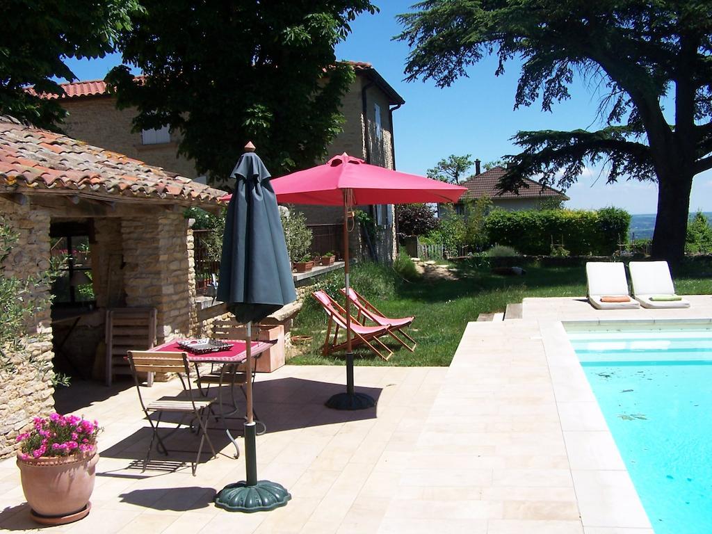Clos De Pomeir Affittacamere Pommiers  Esterno foto